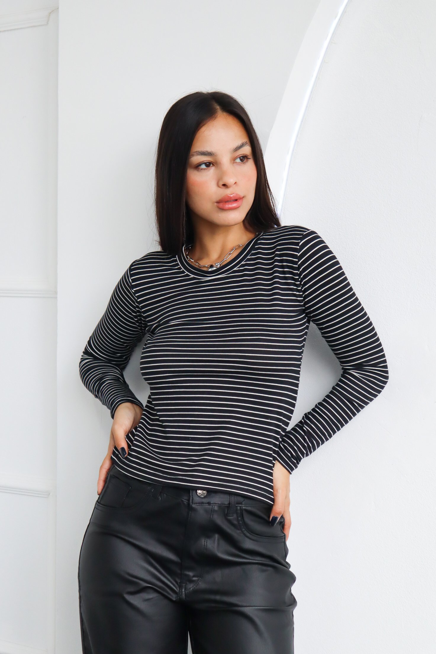 TOP CAMISETA ESTAMPADO "ROMINA"