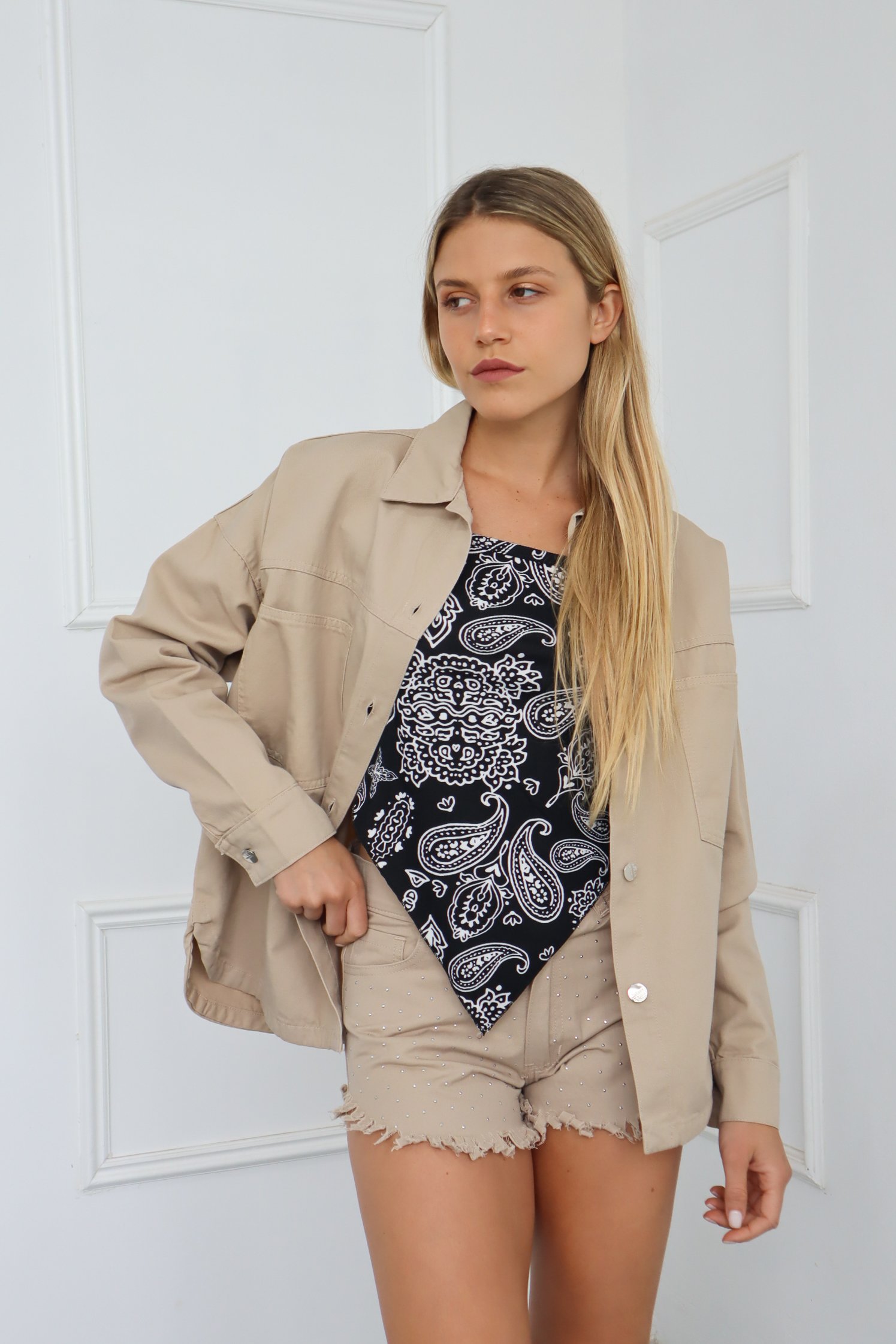 CAMISACO GABARDINA BEIGE CLÁSICO