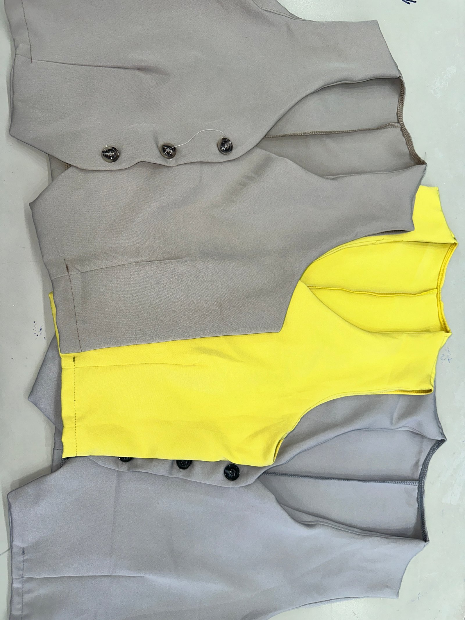 CHALECO LISO SASTRERO