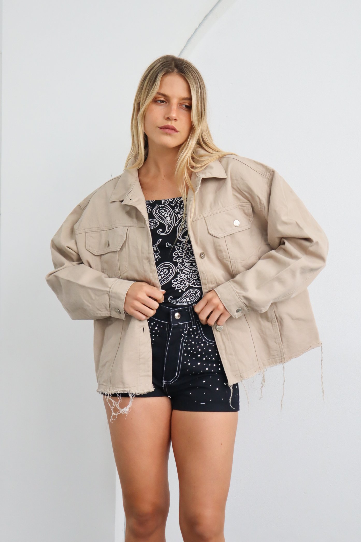 CAMPERA GABARDINA OVER BEIGE
