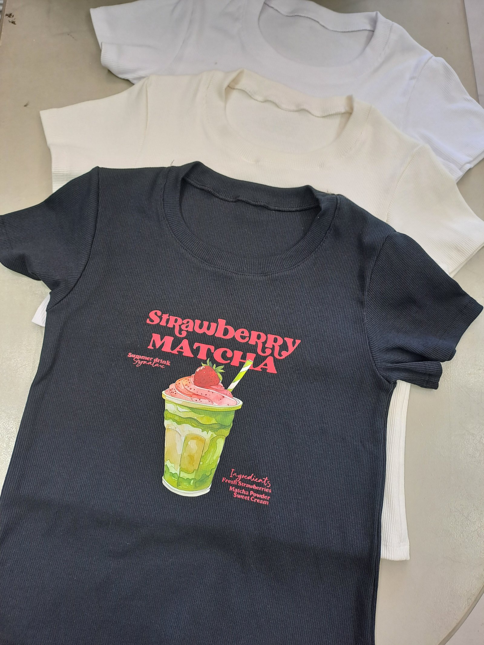 20260220_130314 REMERA ESTAMPADA ALGODON RIB