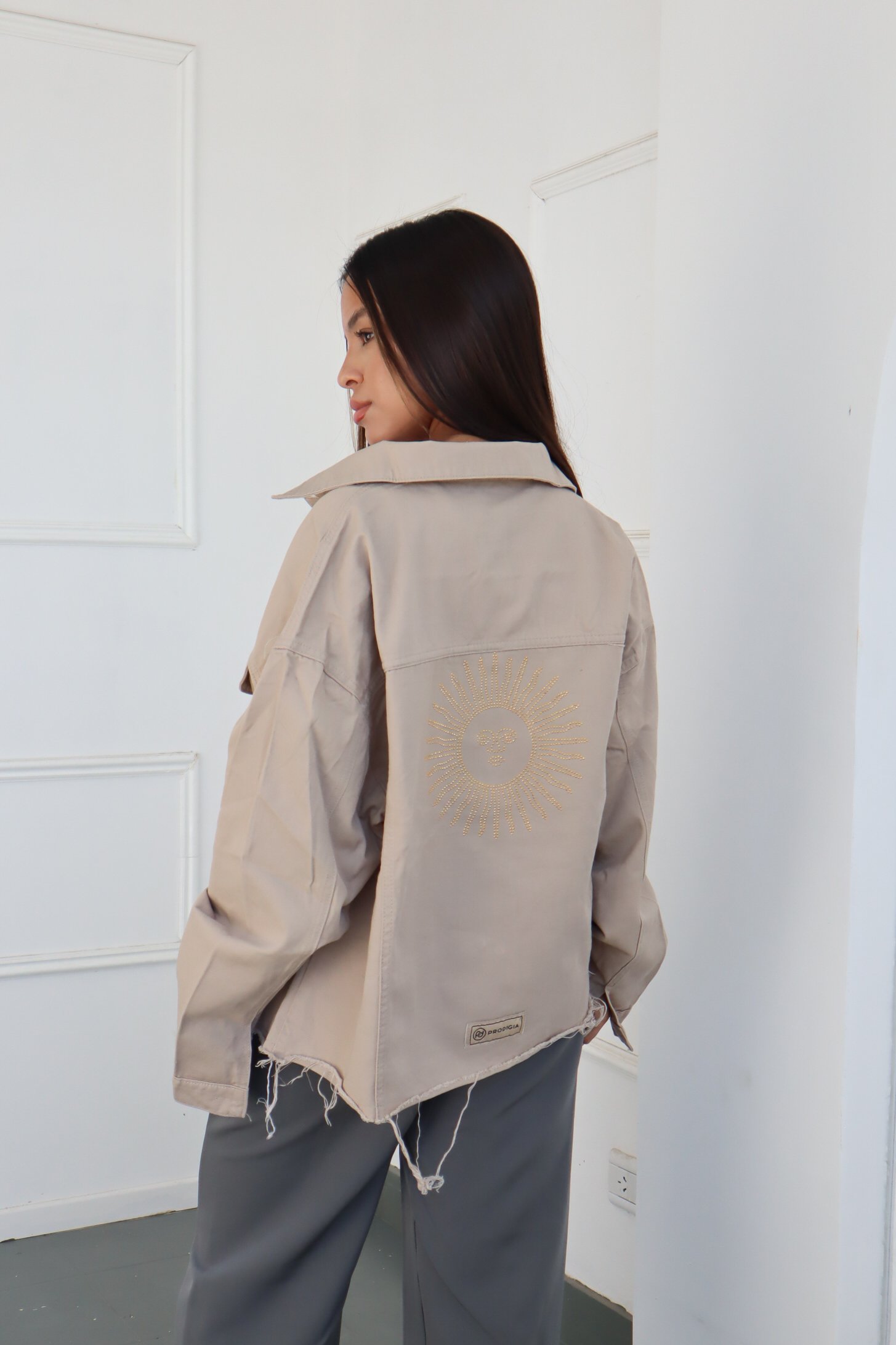 CAMPERA SOL DE MAYO BRILLOS