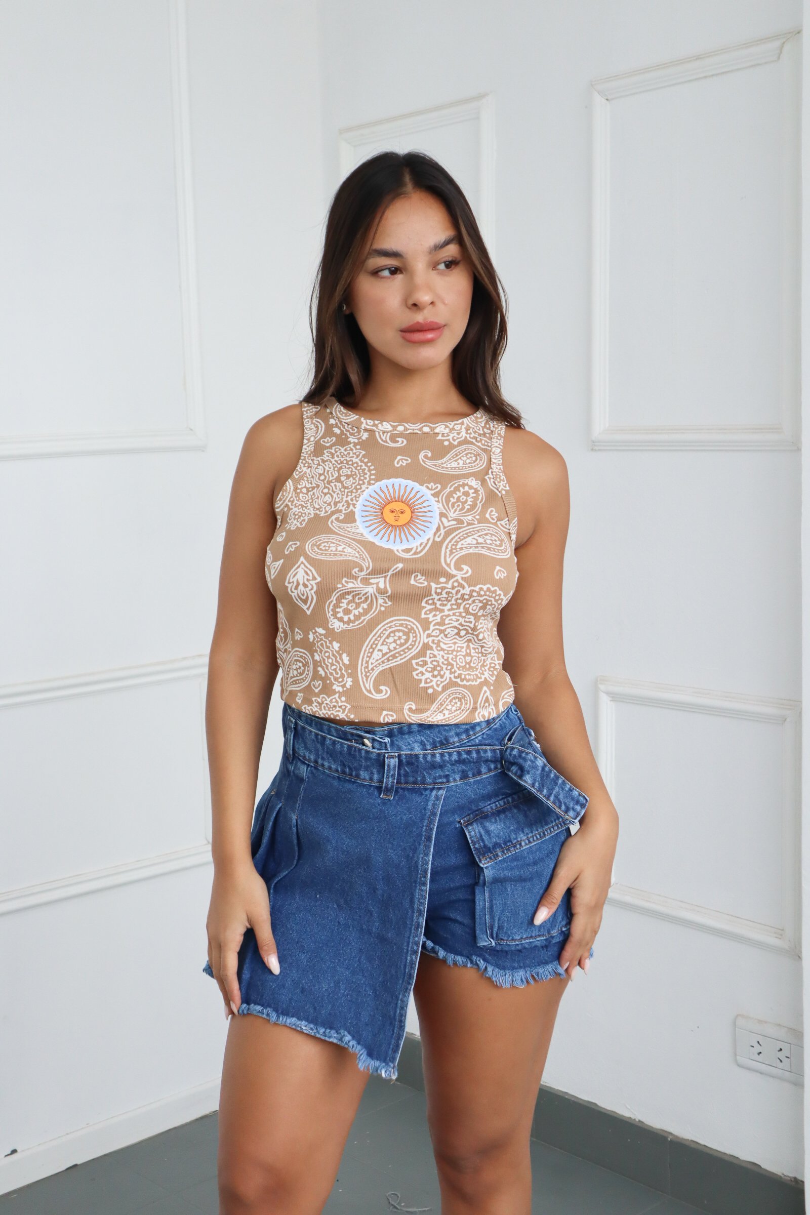MUSCULOSA ESTAMPADA ARGETINA