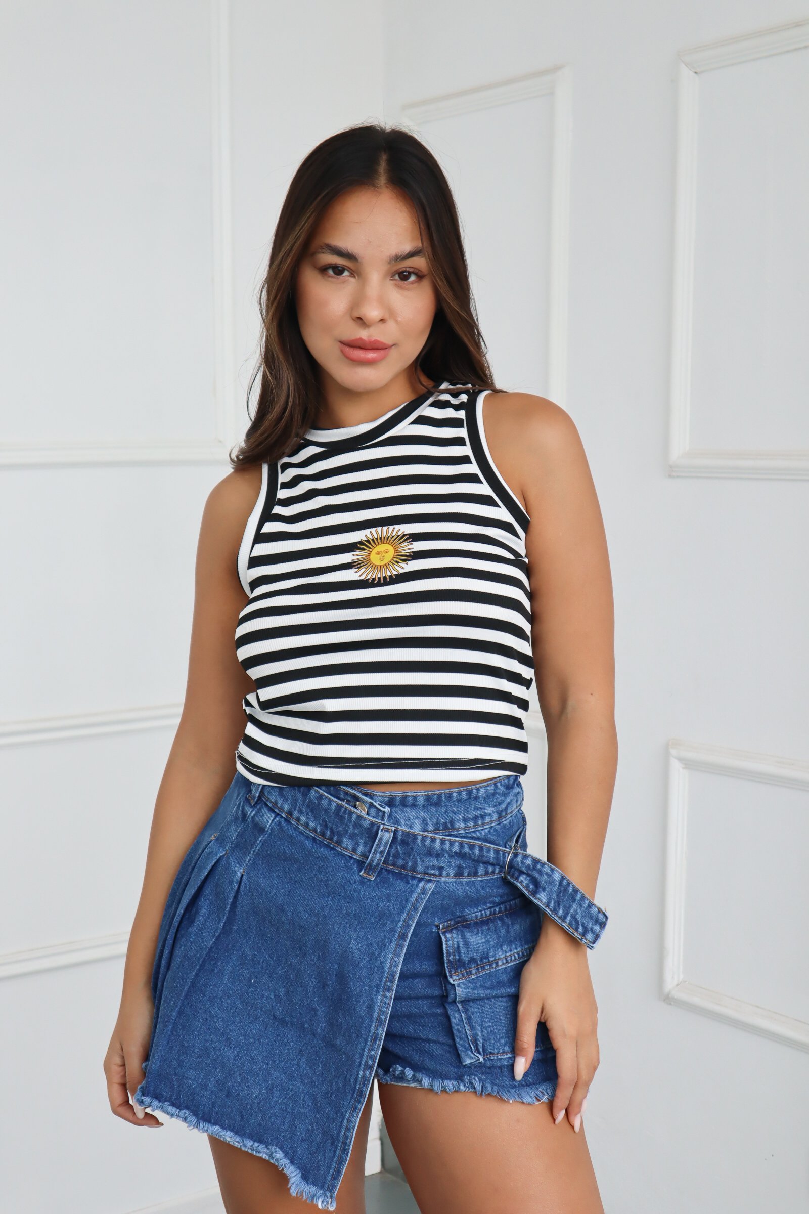 TOP MUSCULOSA SOL DE MAYO RAYAS GRUESAS