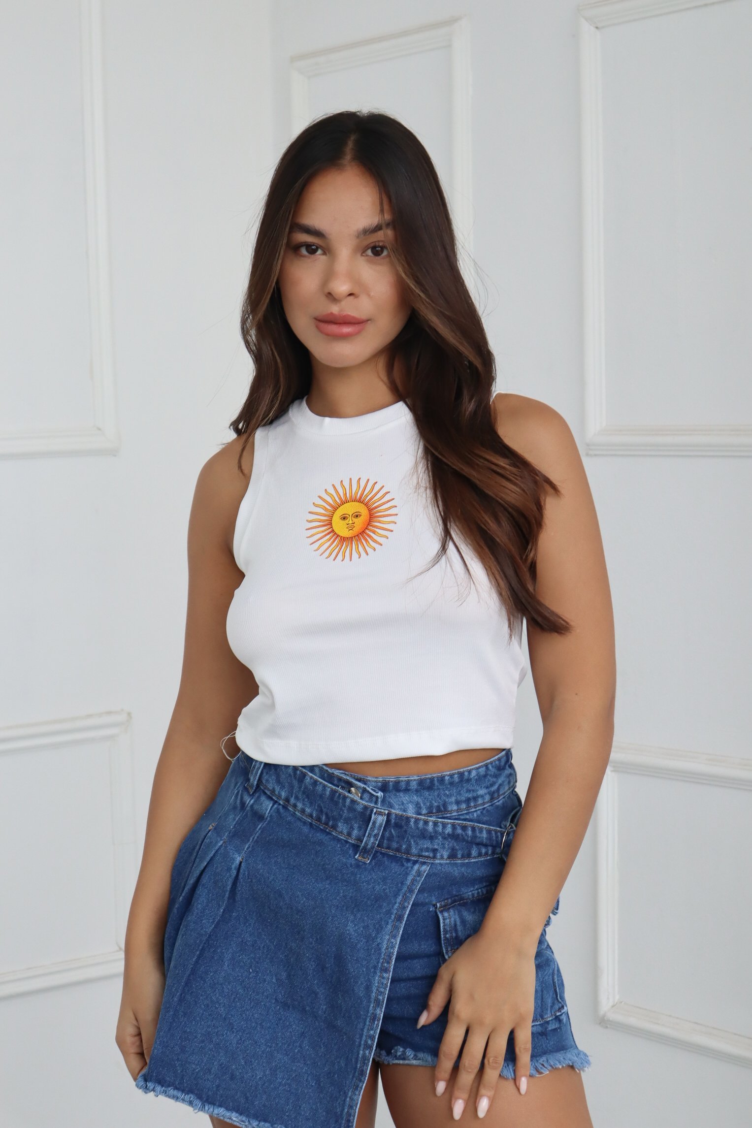 TOP MUSCULOSA SOL DE MAYO LISOS