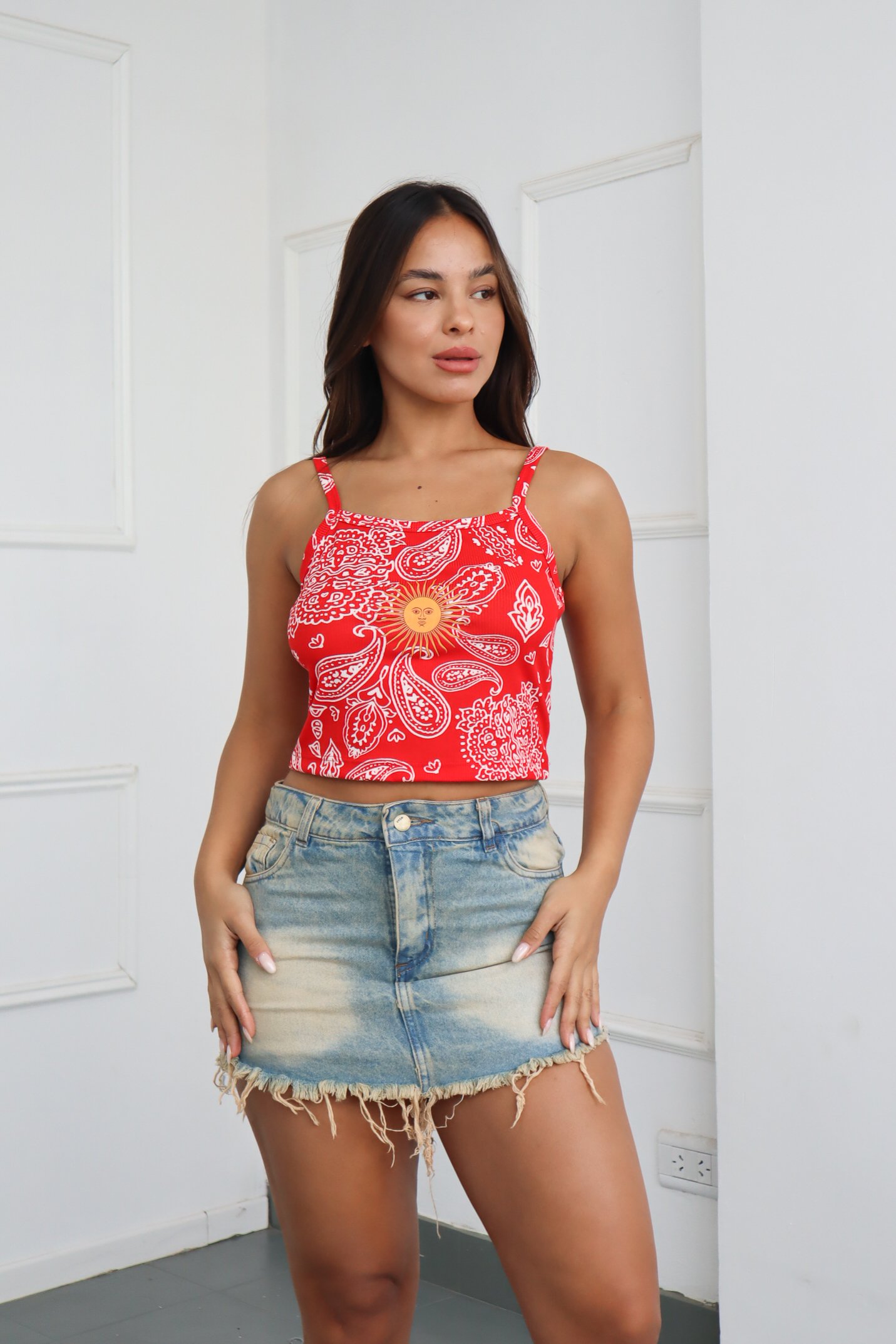 TOP SOL MUSCULOSA DE TIRAS