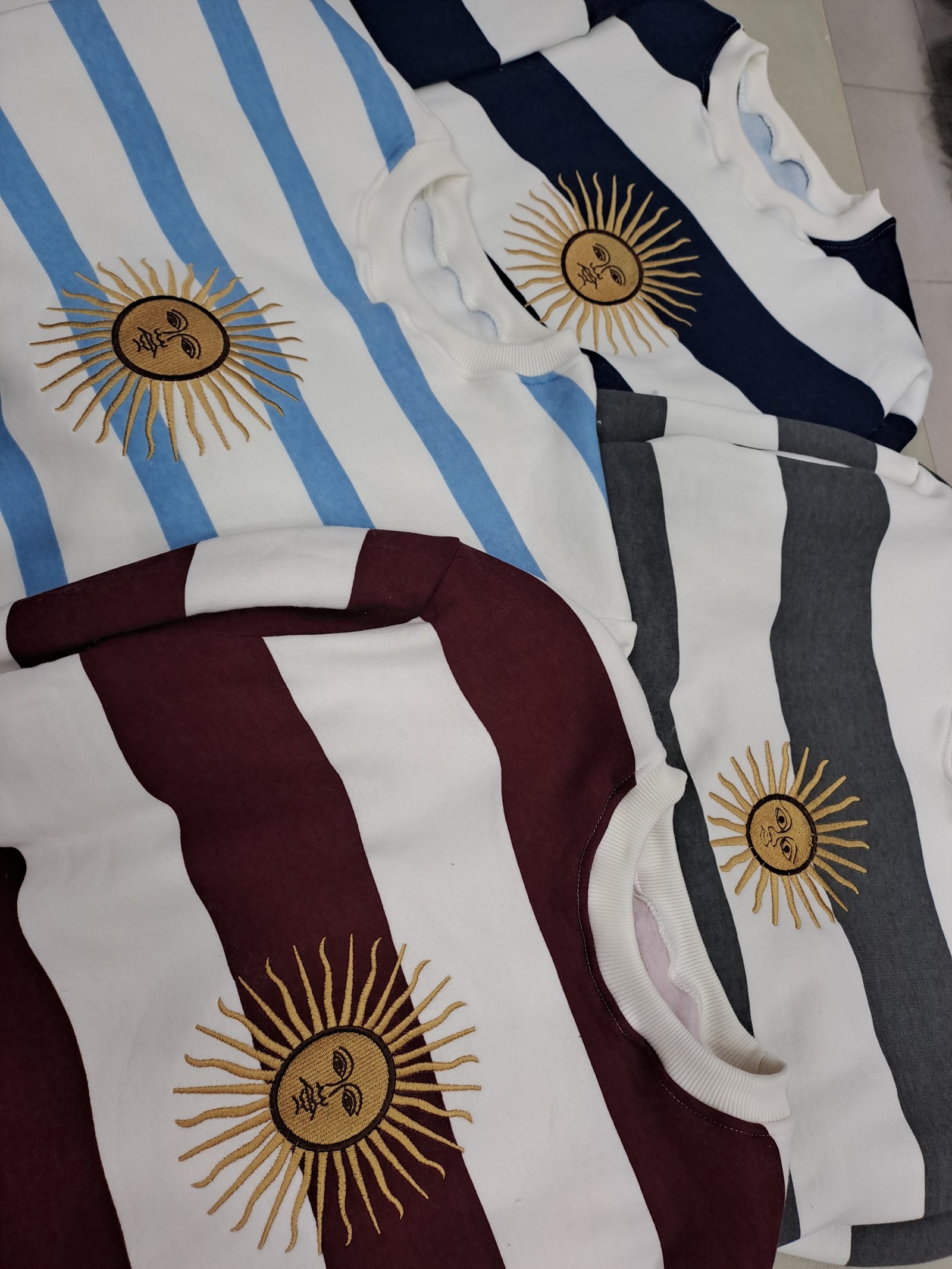 20260302_173740 PANTALÓN WIDE SASTRERO ENGOMADO