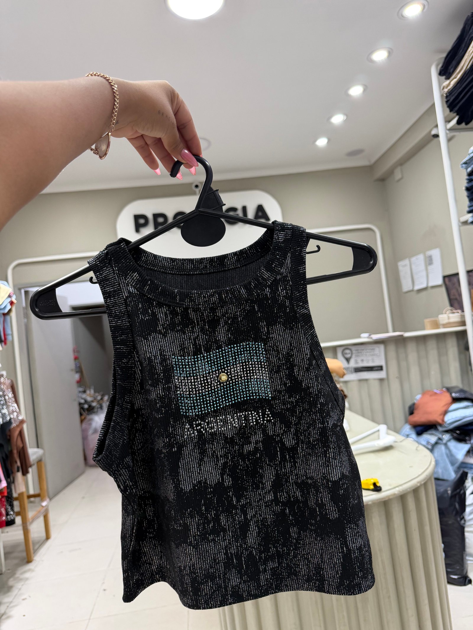MUSCULOSA BRILLOS METALIZADA