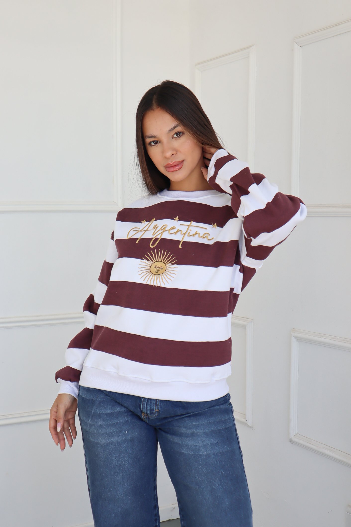 BUZO FRIZA BORDADO "argentina 3 estrellas"