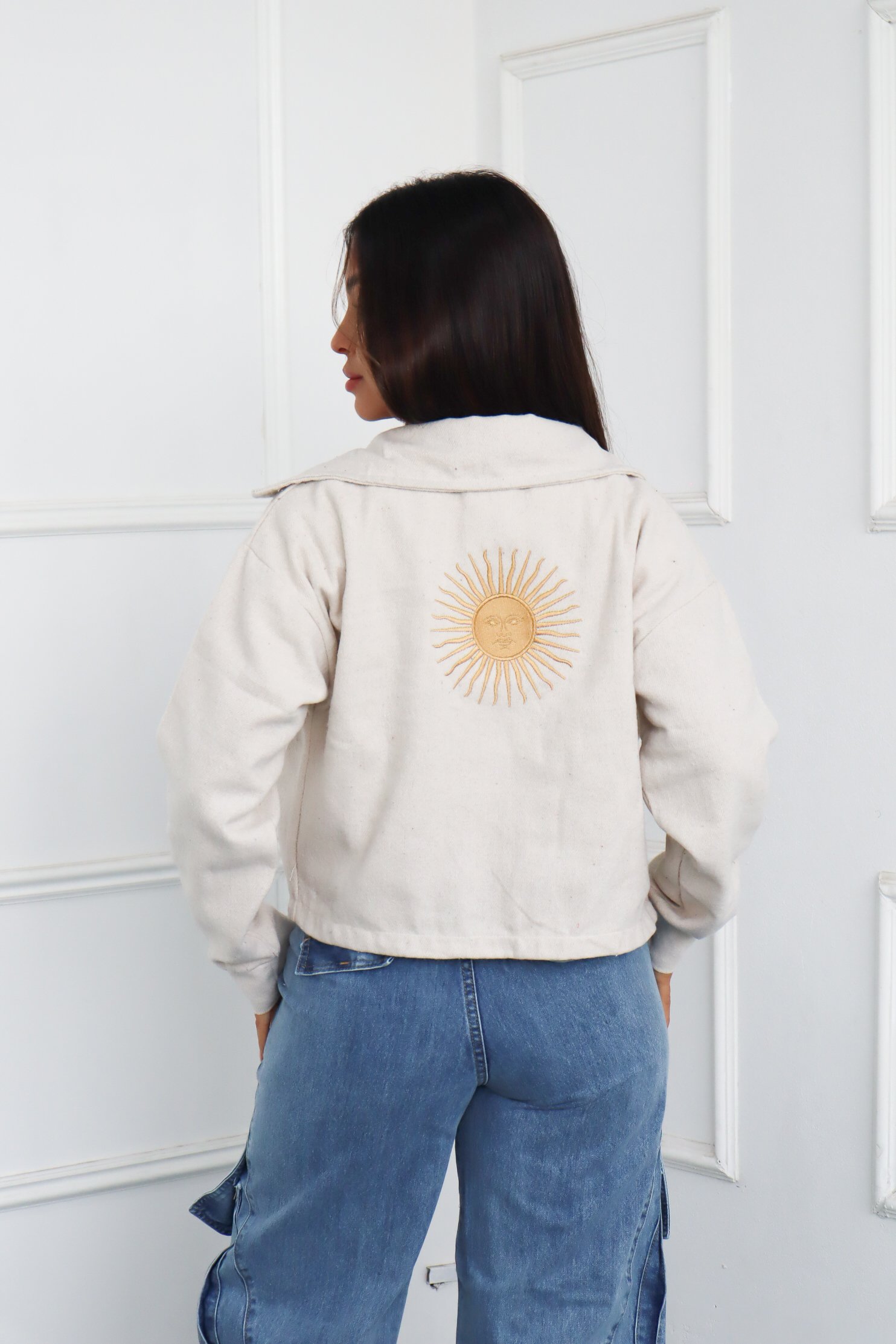 CAMPERA CORTA LISA SOL DE MAYO