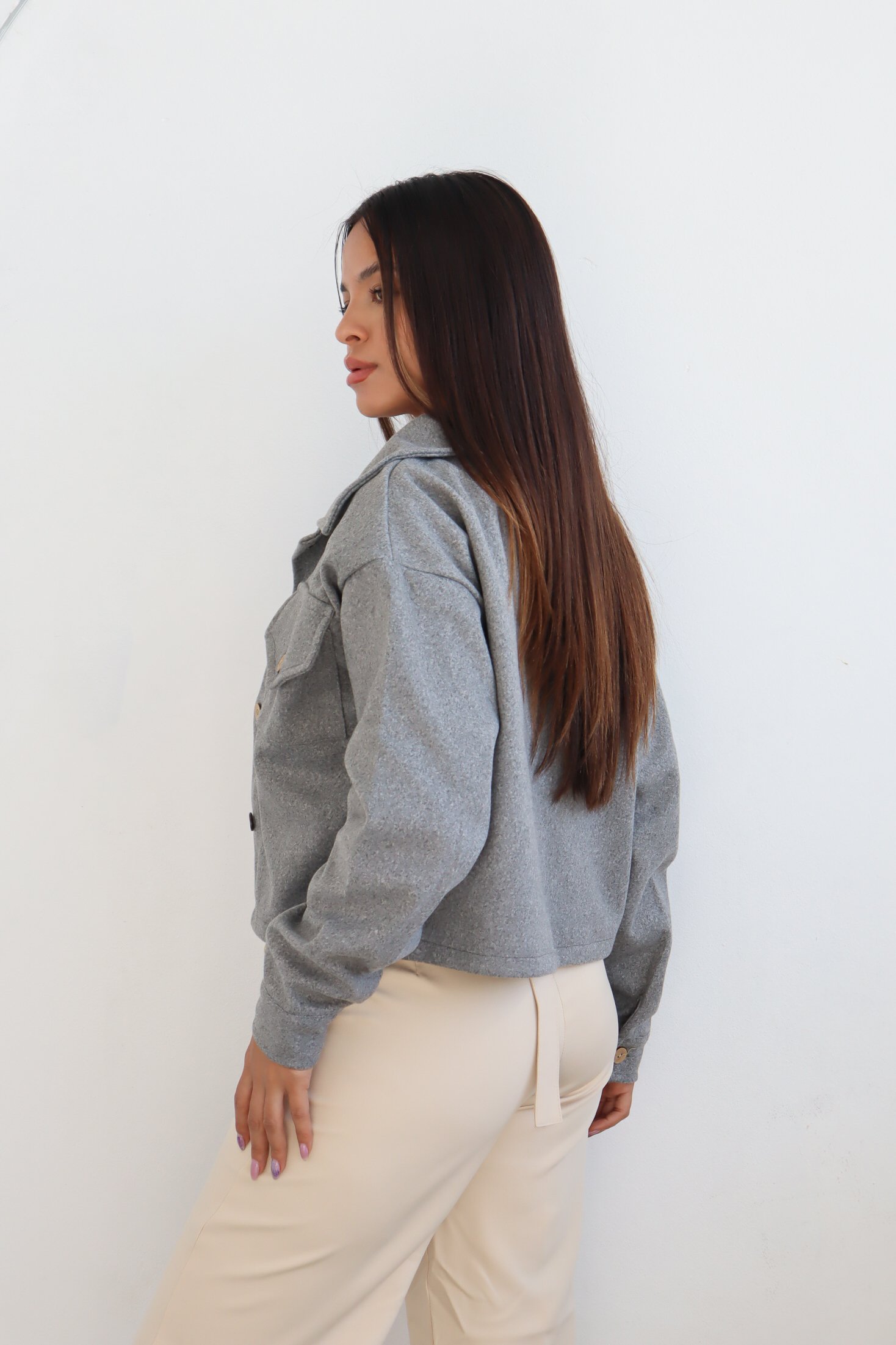 CAMPERA CORTA DE PAÑO GRUESO