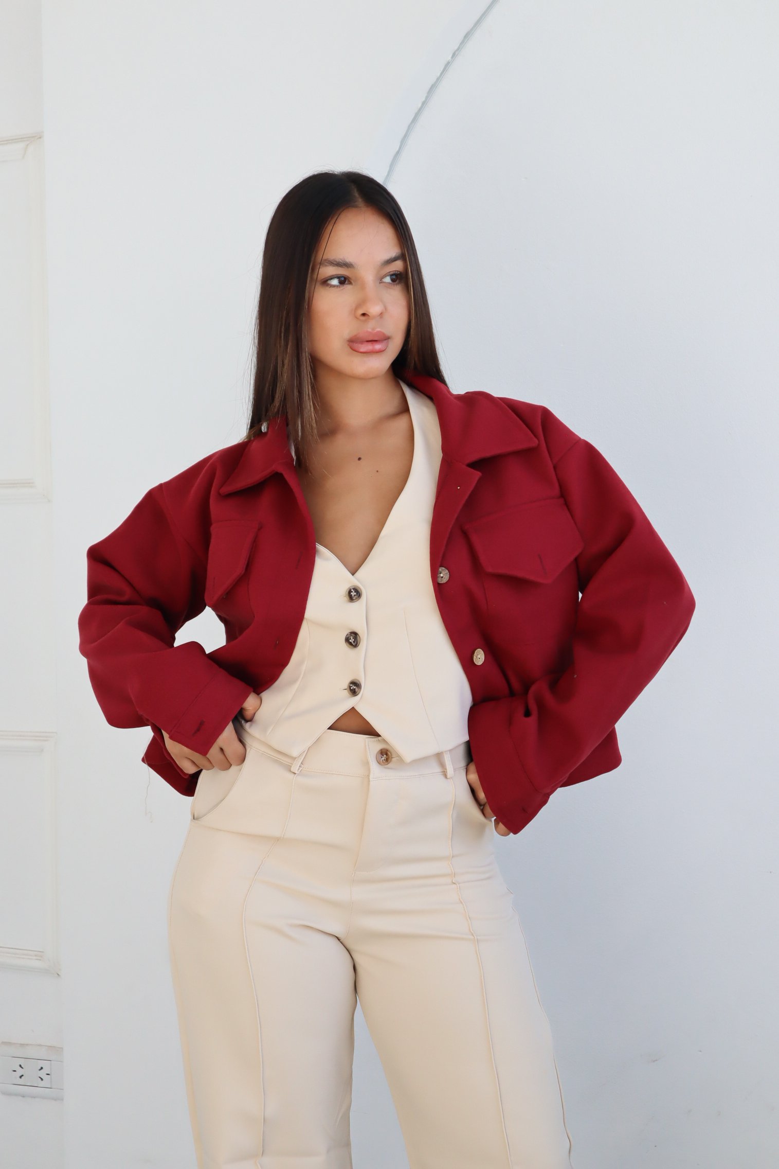 CAMPERA CORTA DE PAÑO GRUESO