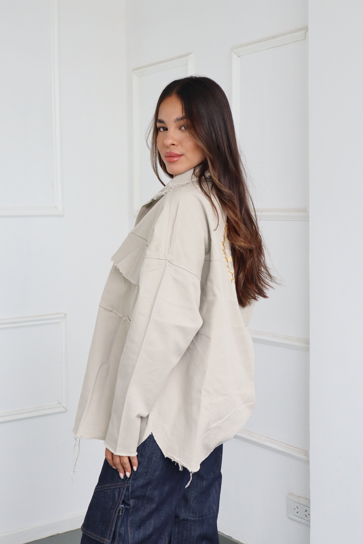 CAMISACO ESCUDO BORDADO