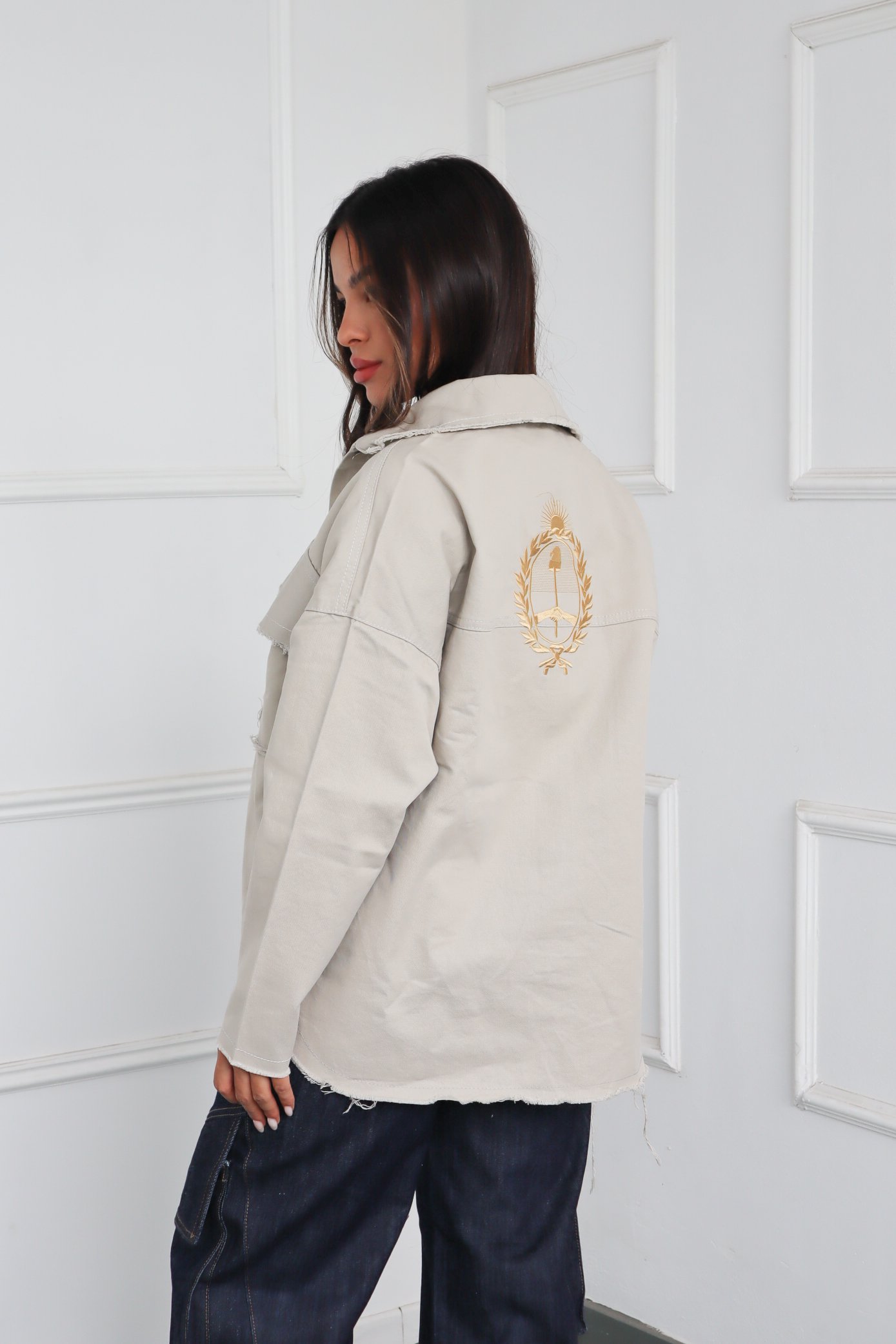 CAMISACO ESCUDO BORDADO