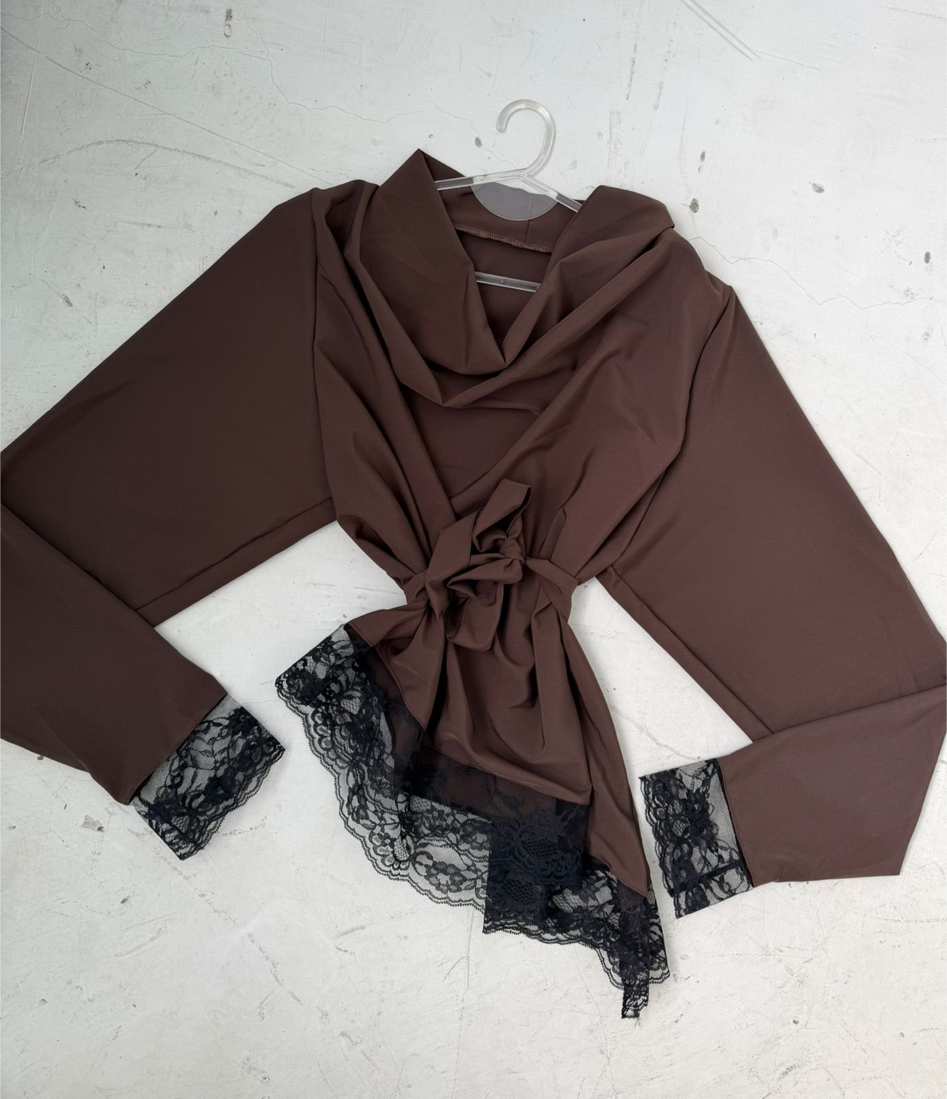 IMG-20260521-WA0053 BLUSA BUCHE