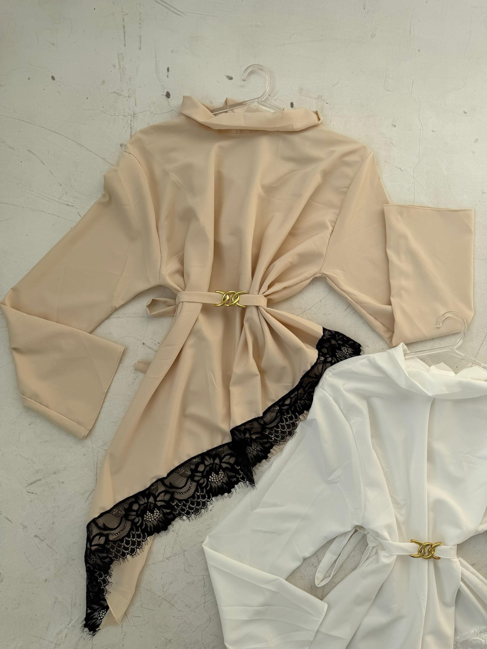 IMG-20260521-WA0087 BLUSA POLERA CON HEBILLA