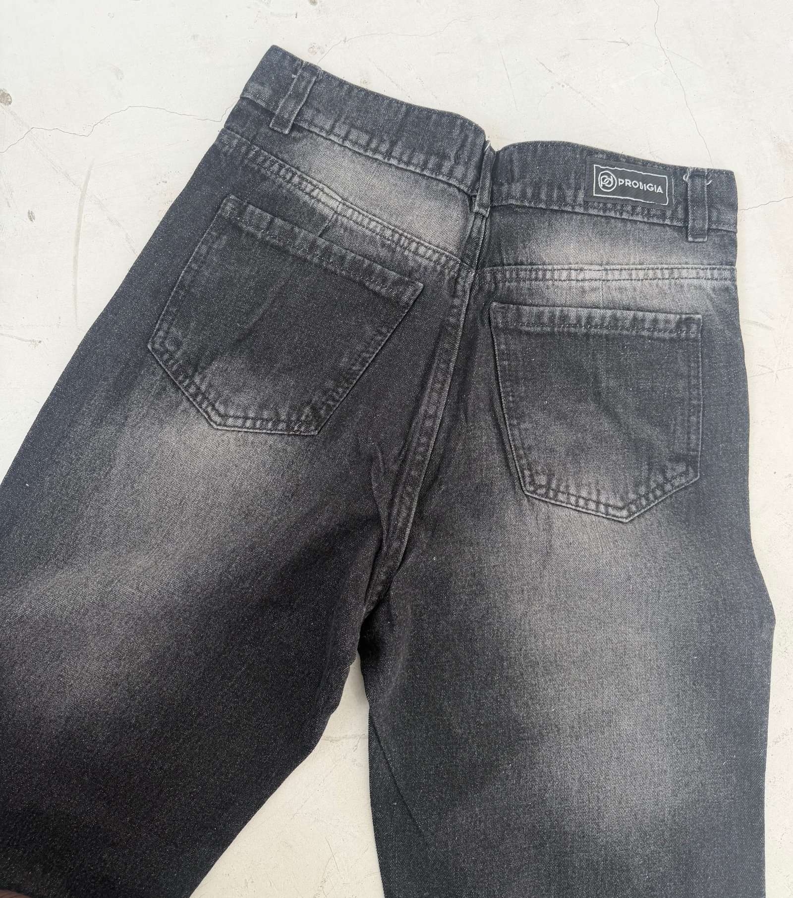 IMG-20260714-WA0071 JEAN WIDE LEG GRIS CON BRILLOS