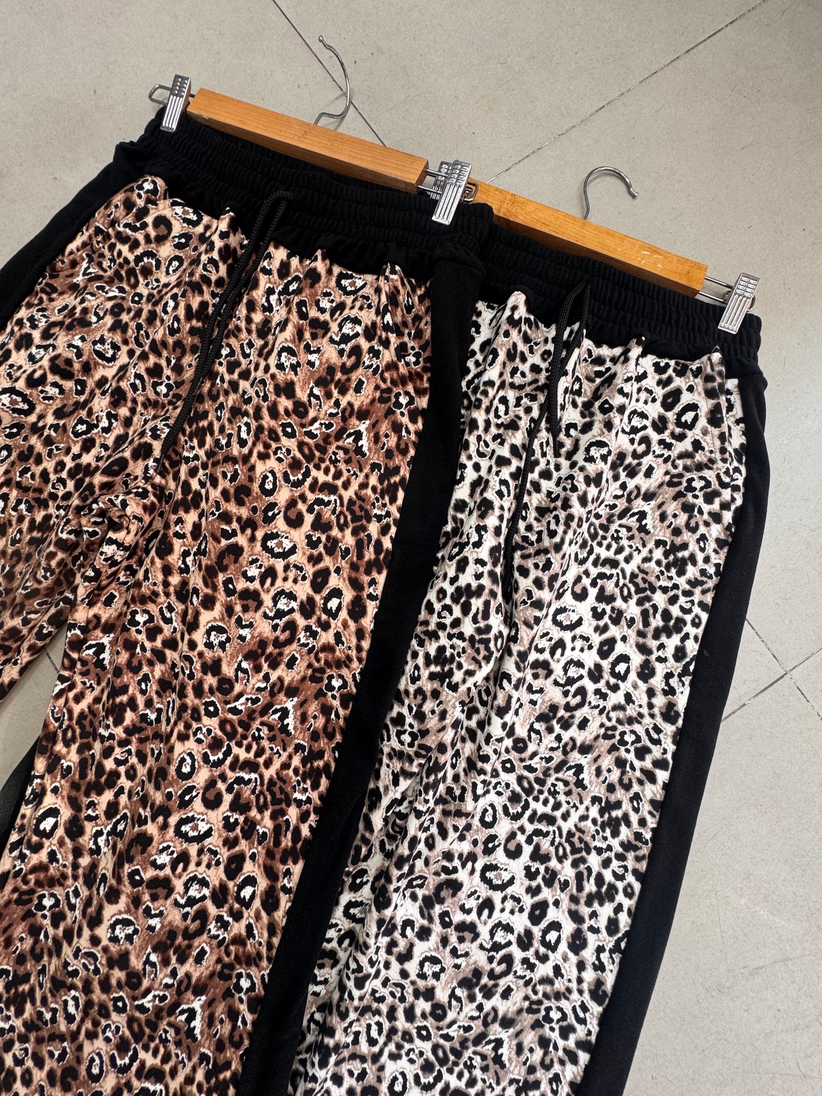 PALAZO PRINT CON PIEL