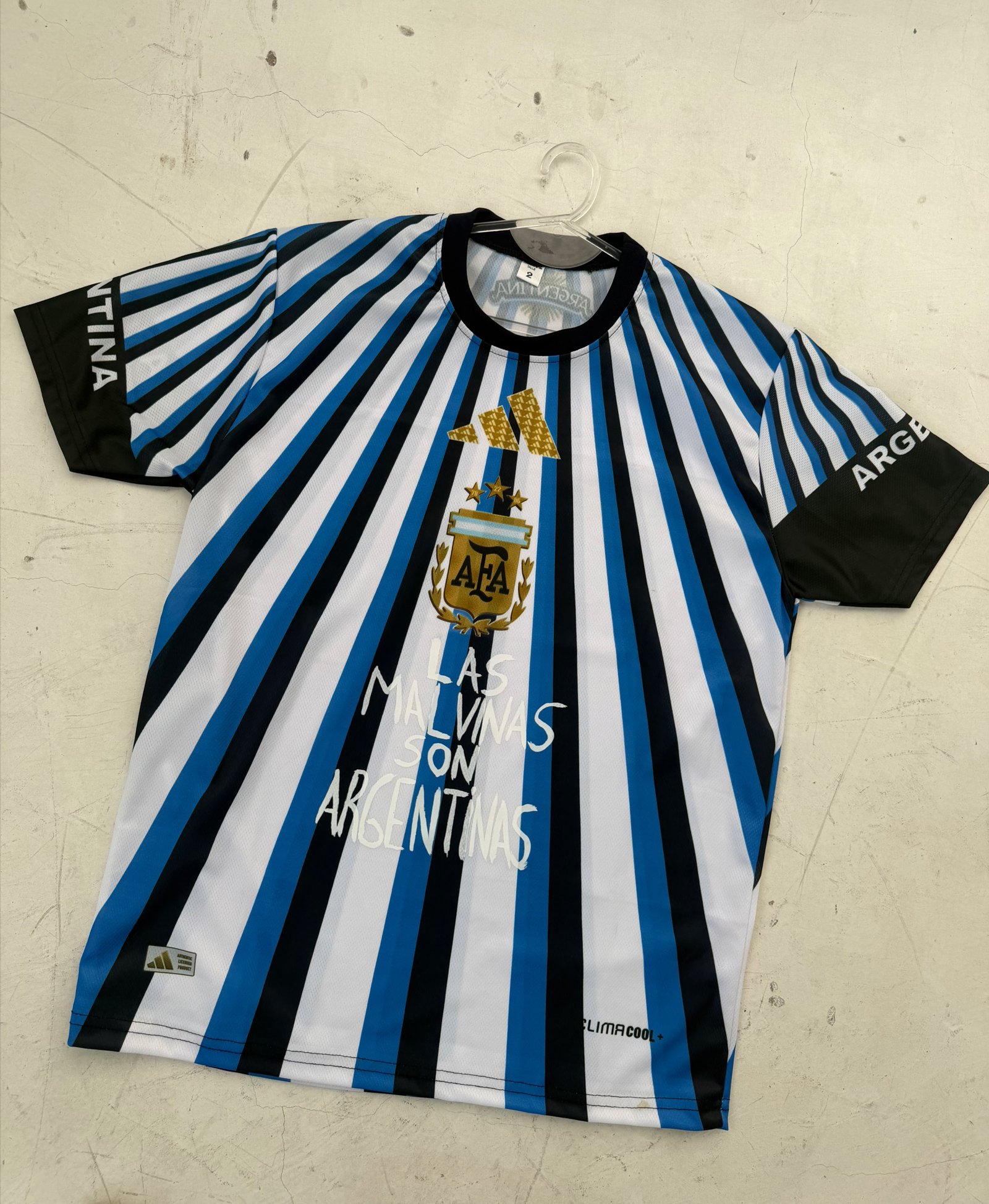 CAMISETA ENTRENAMIENTO las malvinas son argentinas