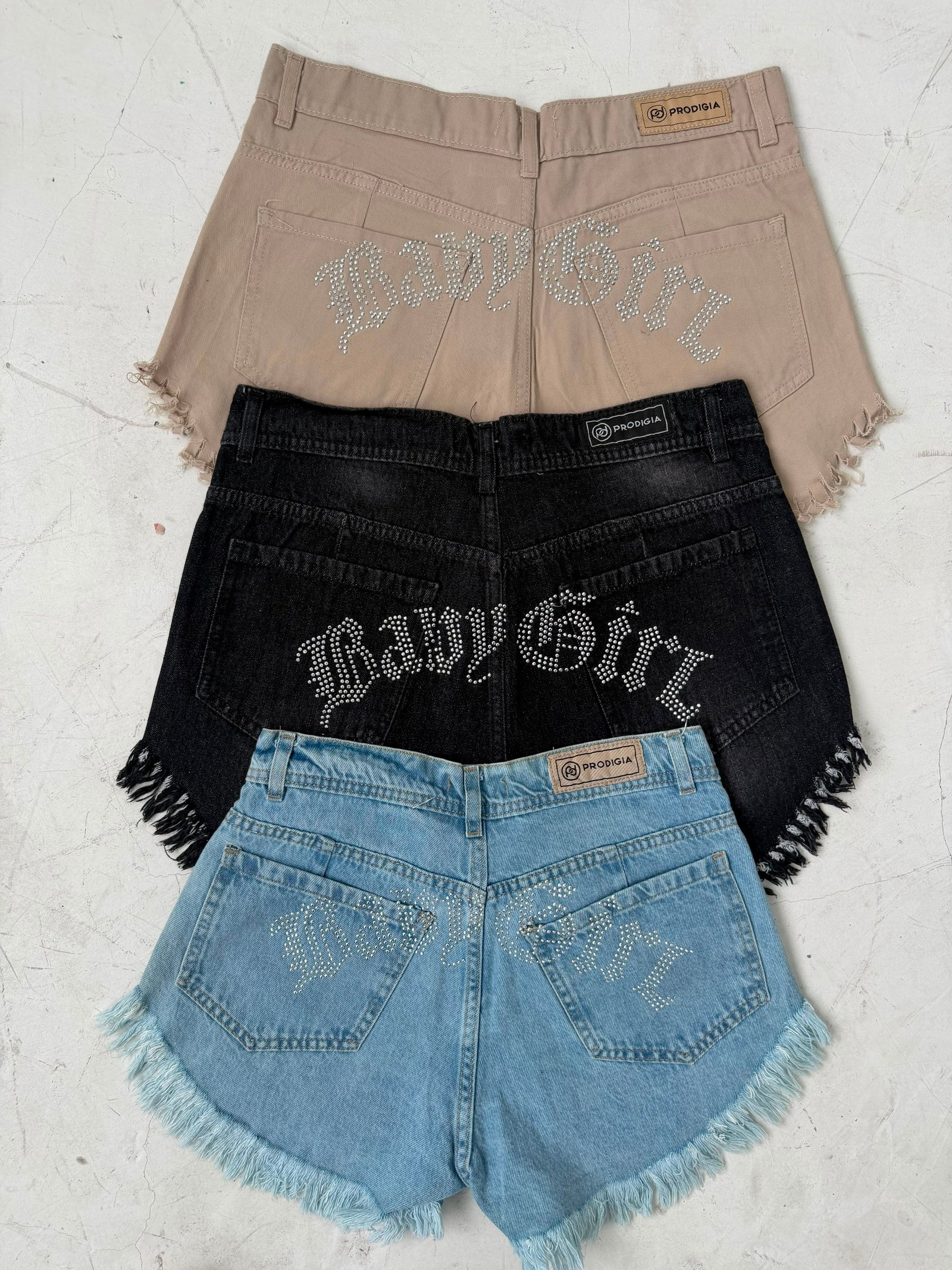 SHORT BABY GIRL