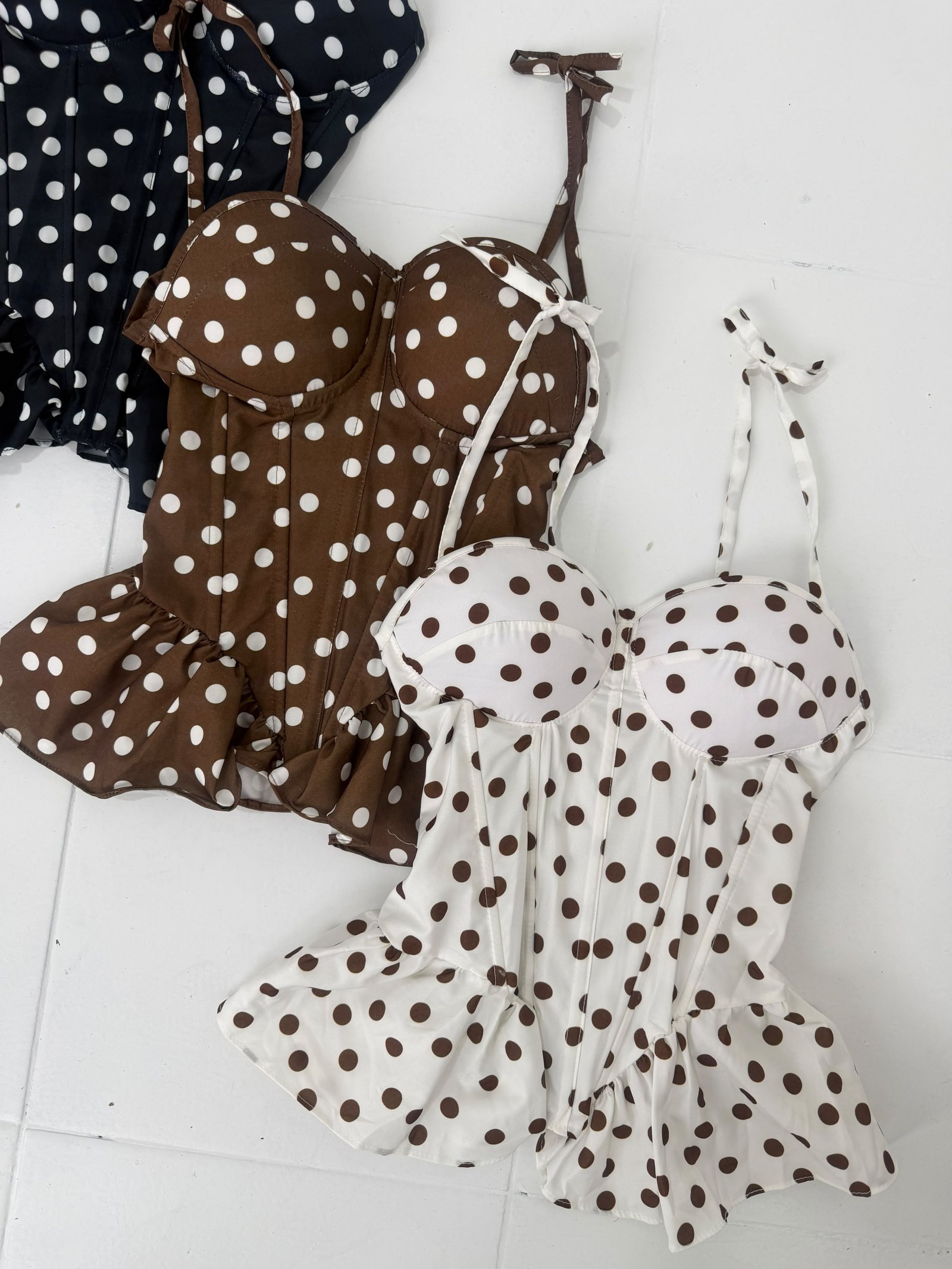 CORSET VOLADO LUNARES/LISO